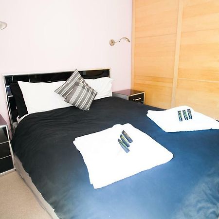 Honest University Apartment 2 Southampton Esterno foto