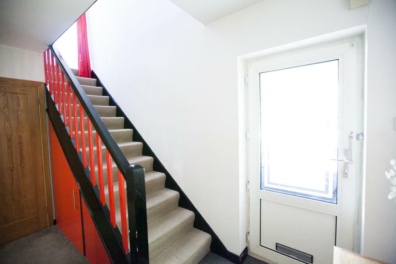 Honest University Apartment 2 Southampton Esterno foto