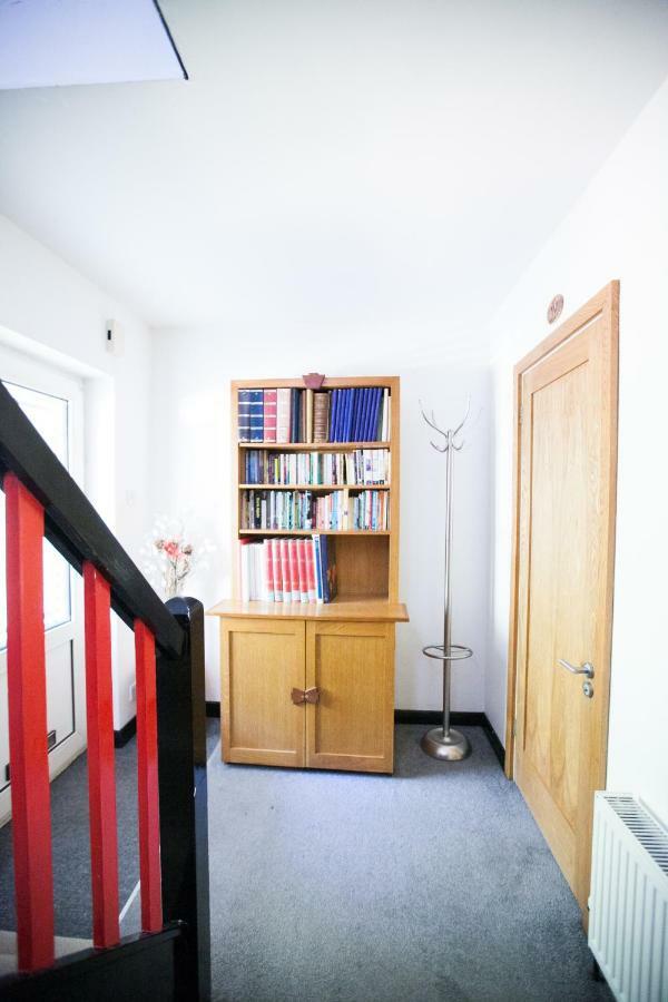 Honest University Apartment 2 Southampton Esterno foto