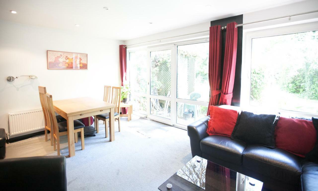 Honest University Apartment 2 Southampton Esterno foto